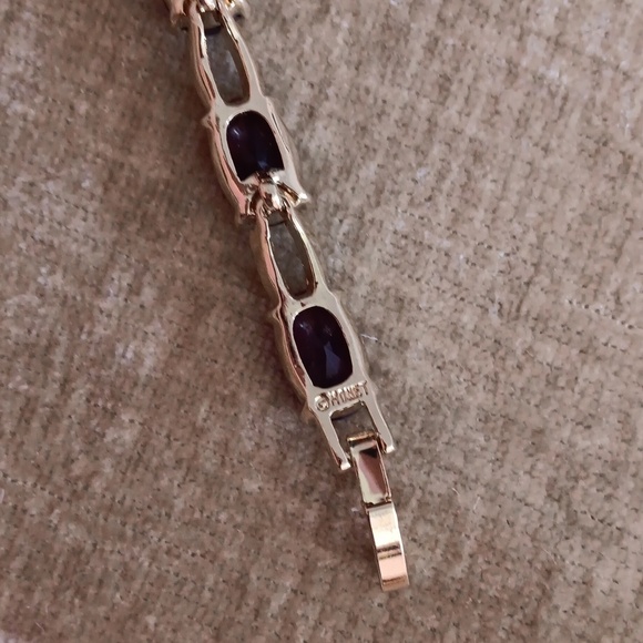 Monet Gold Tone Faceted Glass Bracelet - Picture 5 of 7